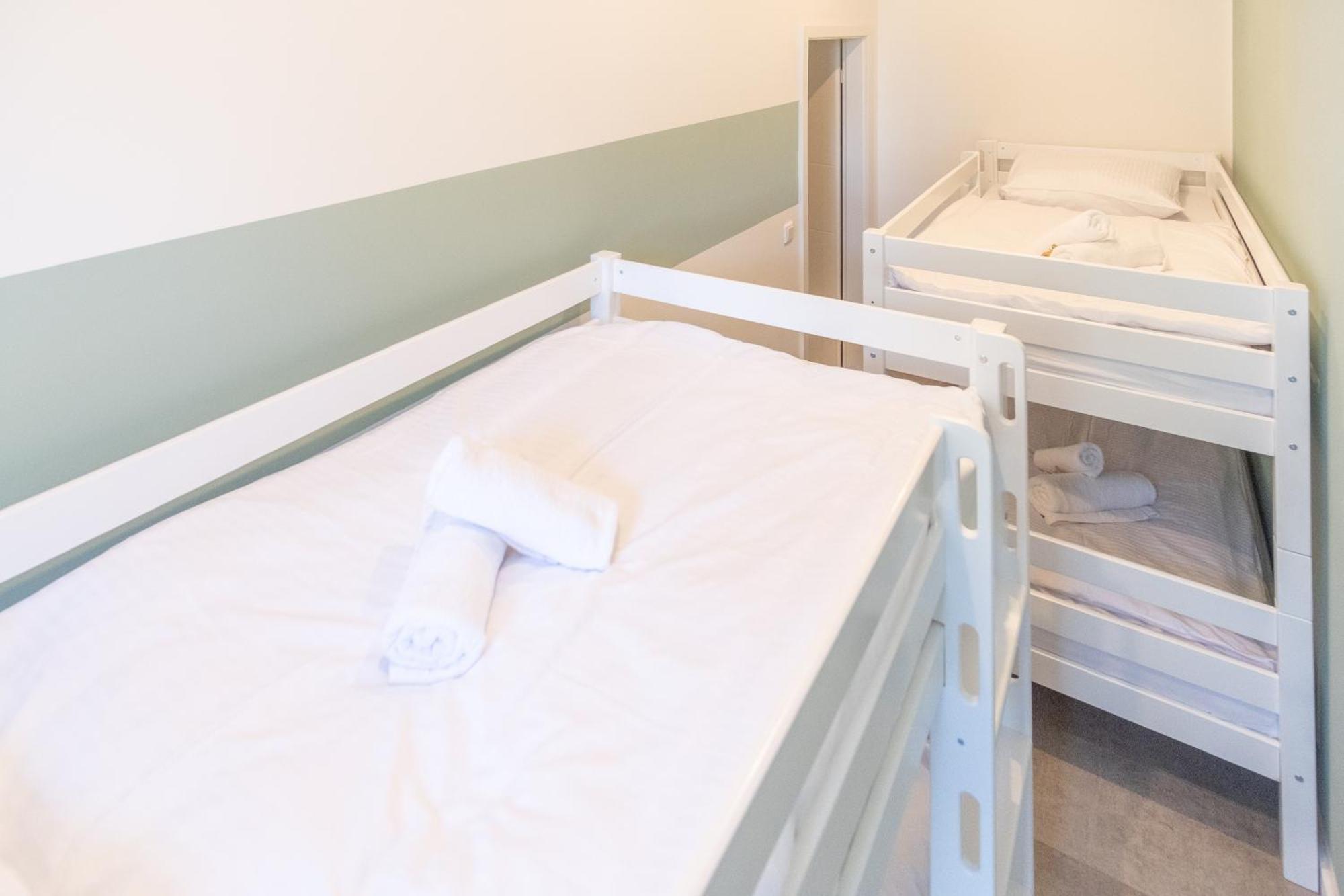 65 Zoll 4K Tv, Disney Plus, Soundbar, Kostenloser Kaffee, 5 Raeume Lipsia Esterno foto